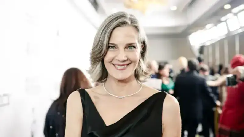 Terry Farrell Net Worth